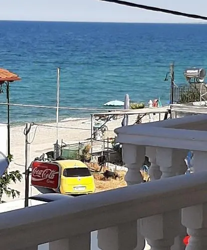 Sea View Tonias Artemis Leptokaryá